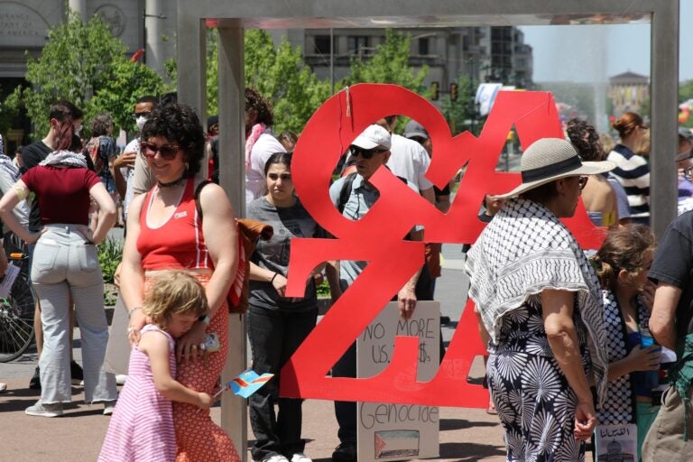 Hundreds gathered at Love Park on Mother’s Day