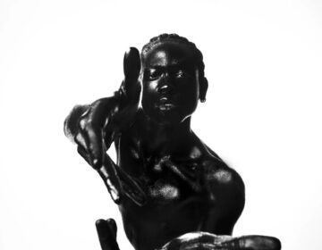 an image of a man pointing