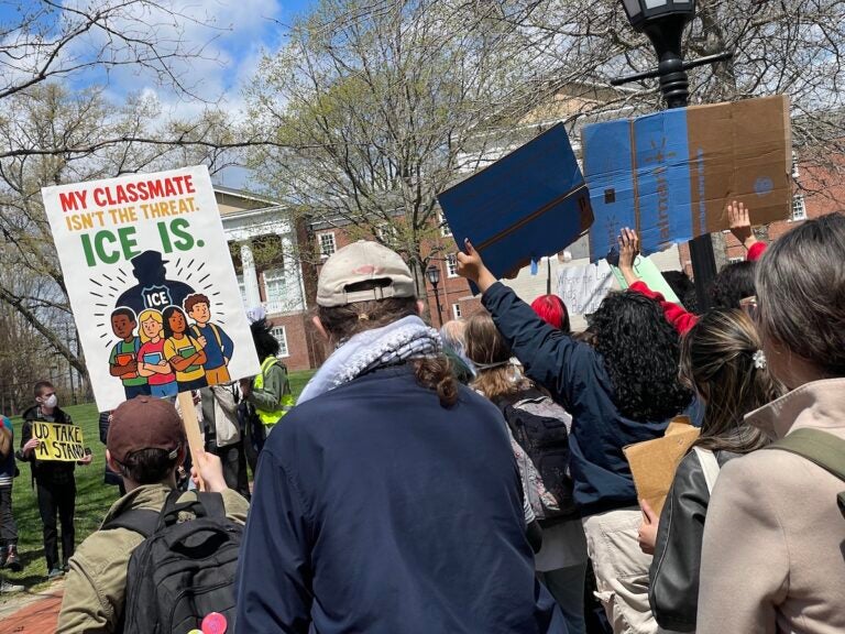 Students rallying at University of Delaware